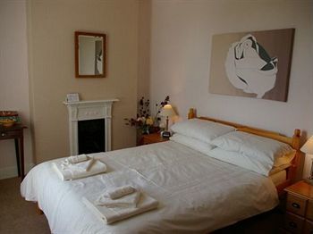 Bridge House Hotel Gunnislake Exterior photo